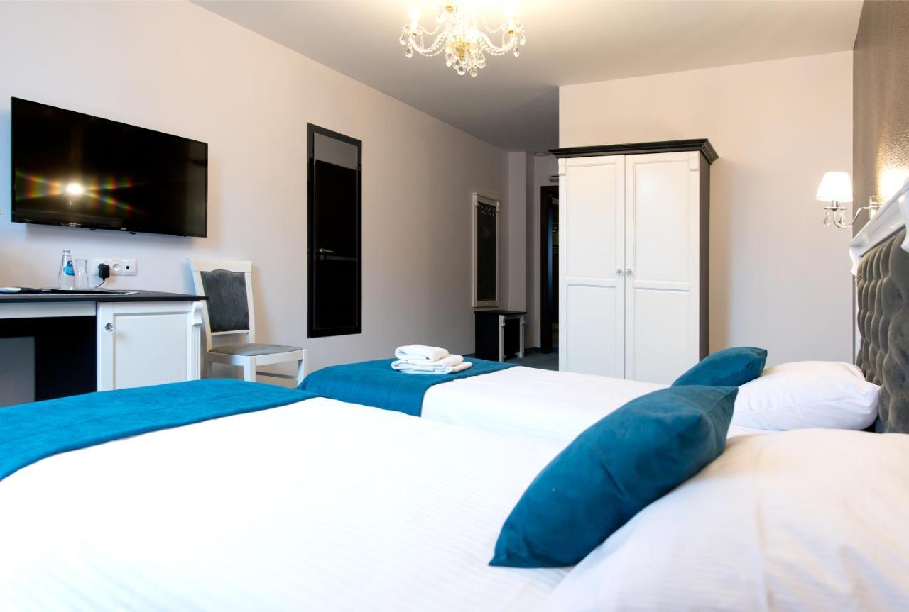Hotel Campari Góra Motyczna Kültér fotó