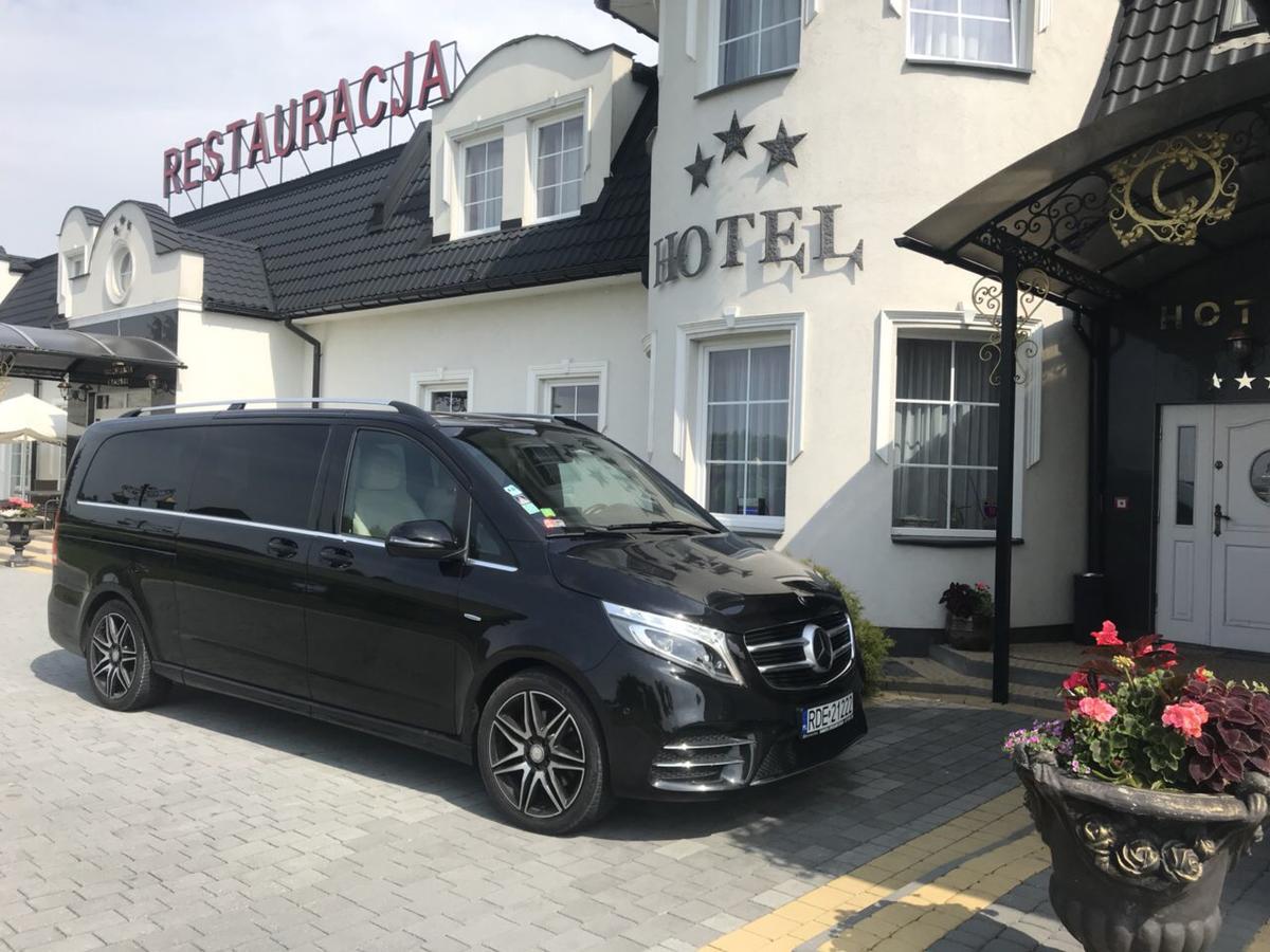 Hotel Campari Góra Motyczna Kültér fotó